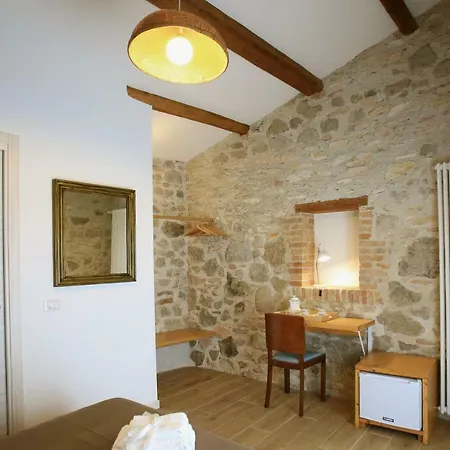 I Grilli Frühstückspension 3*