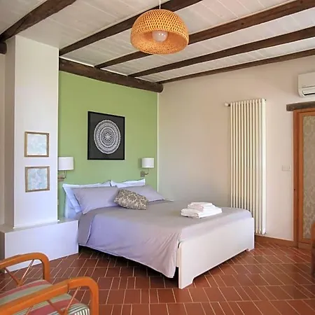 Bed & Breakfast I Grilli 3*