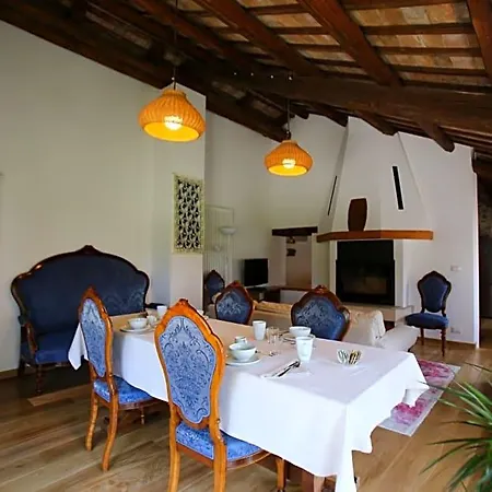 I Grilli Bed & Breakfast Baone